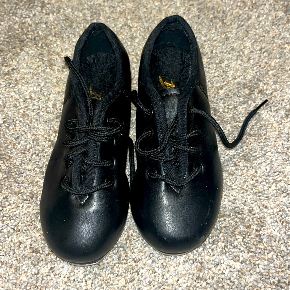 Tap shoes